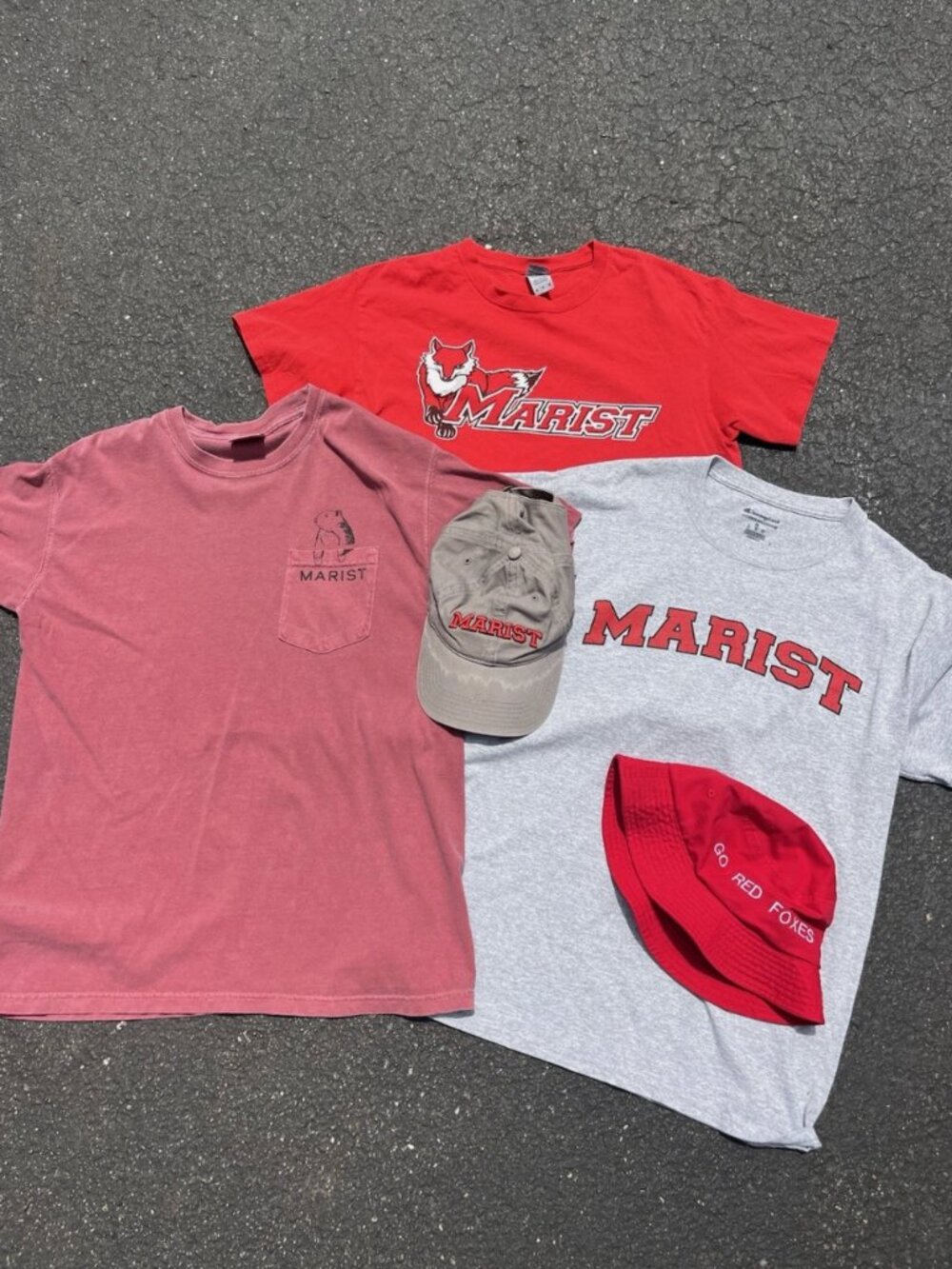 Marist College Bundle!! Including a Marist groundhog shirt and a bucket hat!